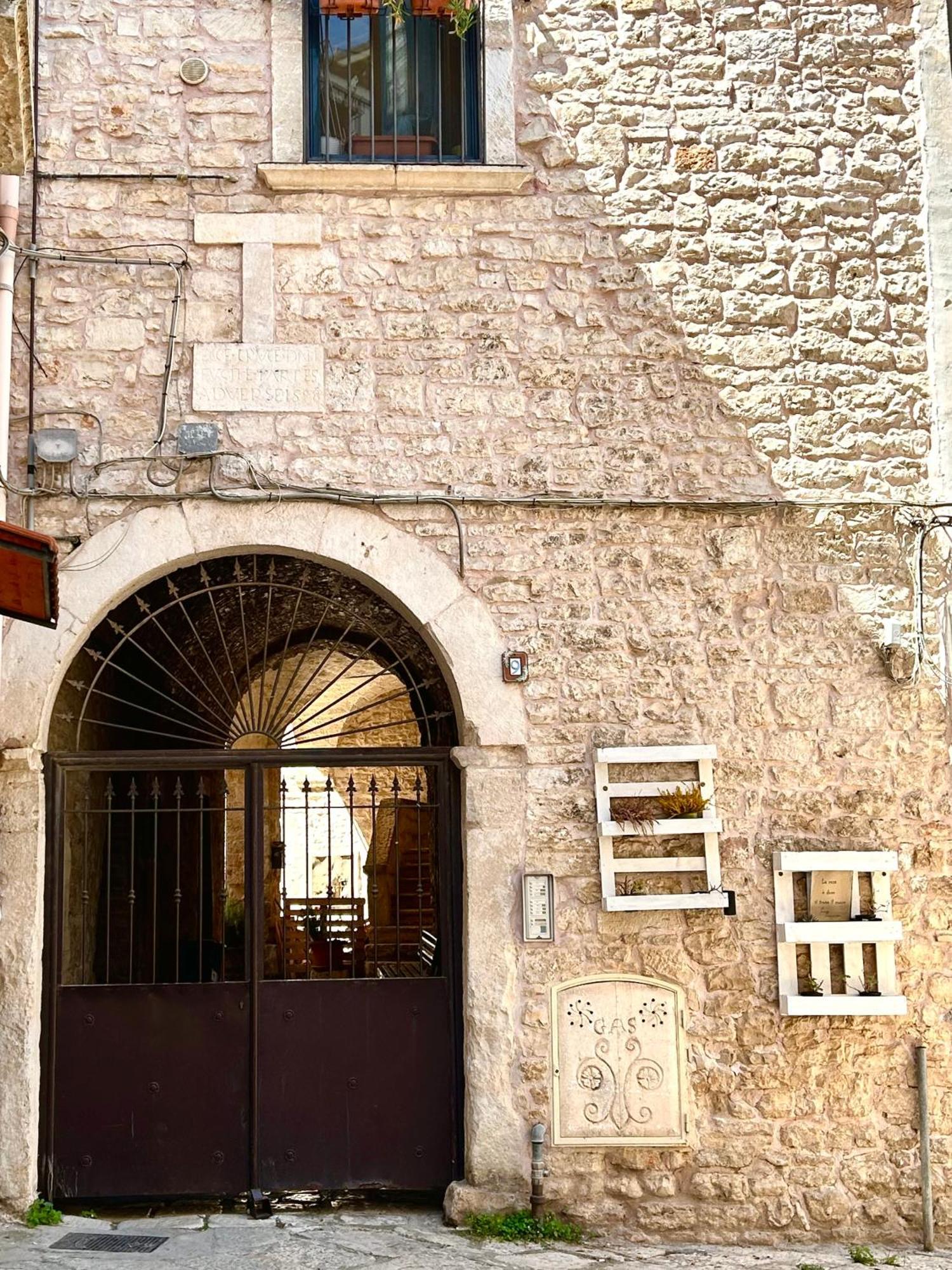 Ex Monastero Pieno Centro Storico Hotel Bitetto Eksteriør billede